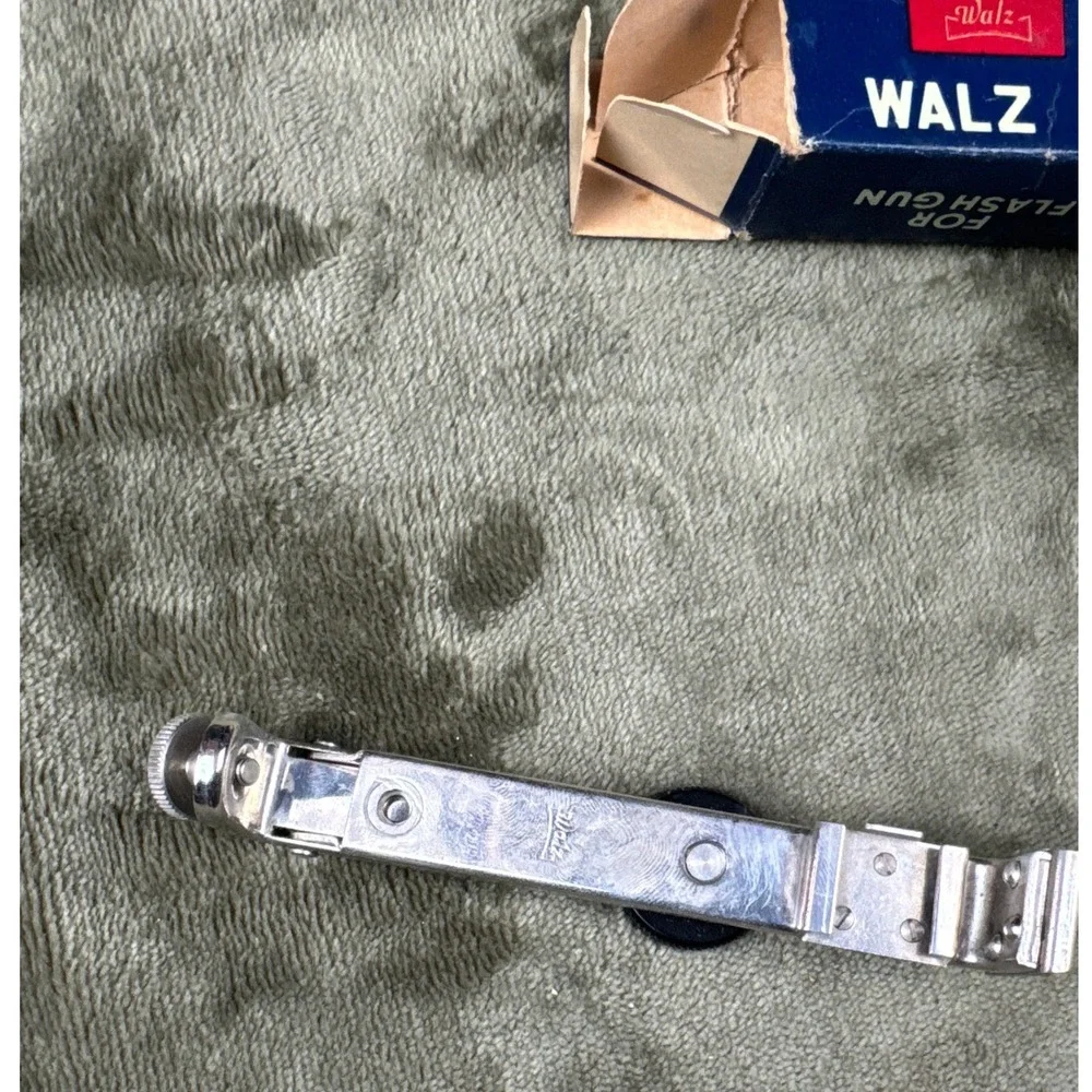Walz Folding Arm for Flash Gun Vintage Camera Accessory Chrome Japan Made Boxed